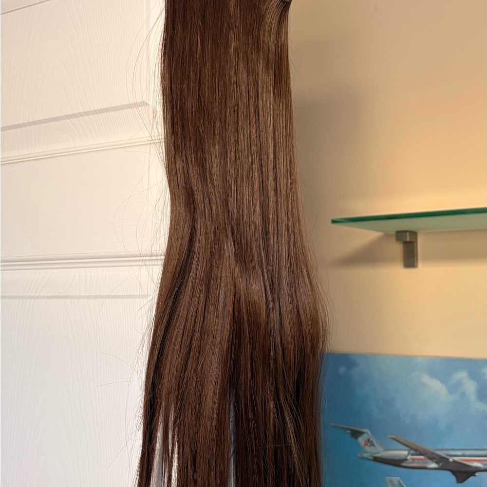 That Hair Co Halo extensions - 22” dark brown - wavy & straight (never worn) - Picture 4 of 4